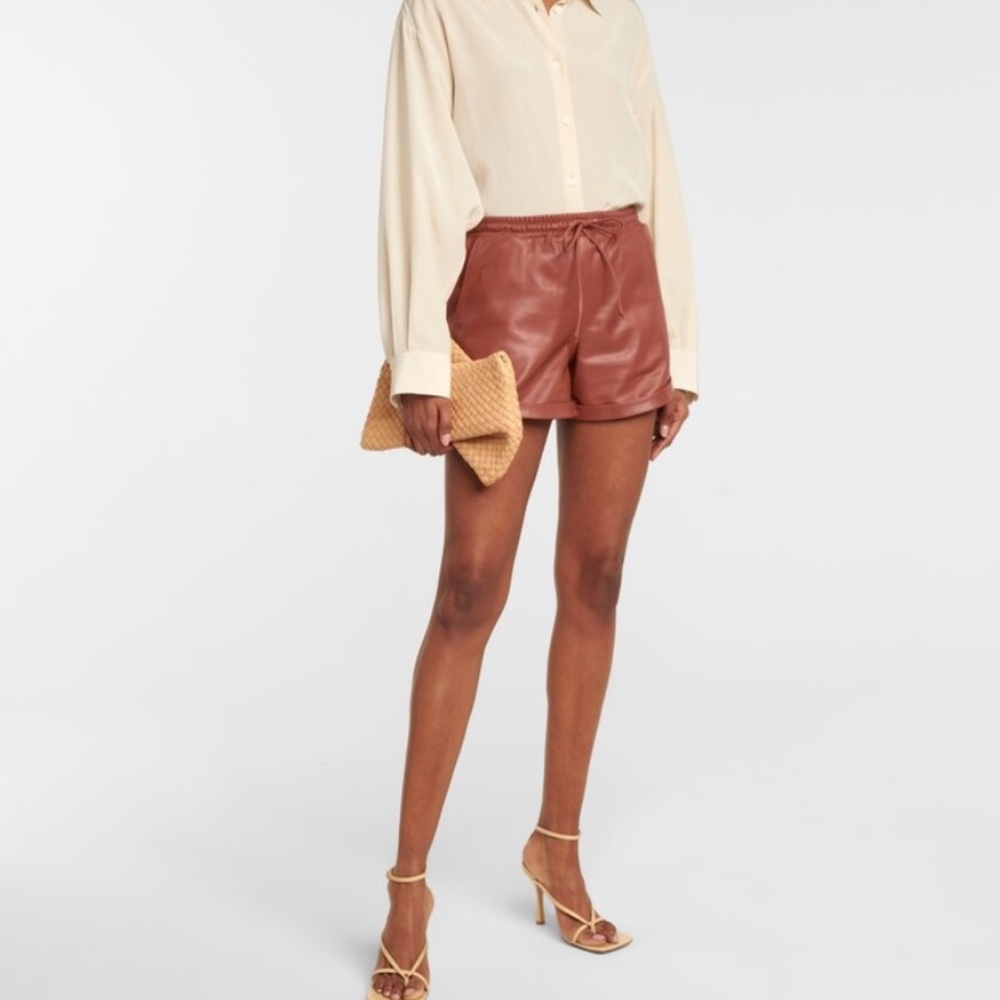 Zeynep Arcay Lamb Skin Leather Shorts - Picture 2 of 9